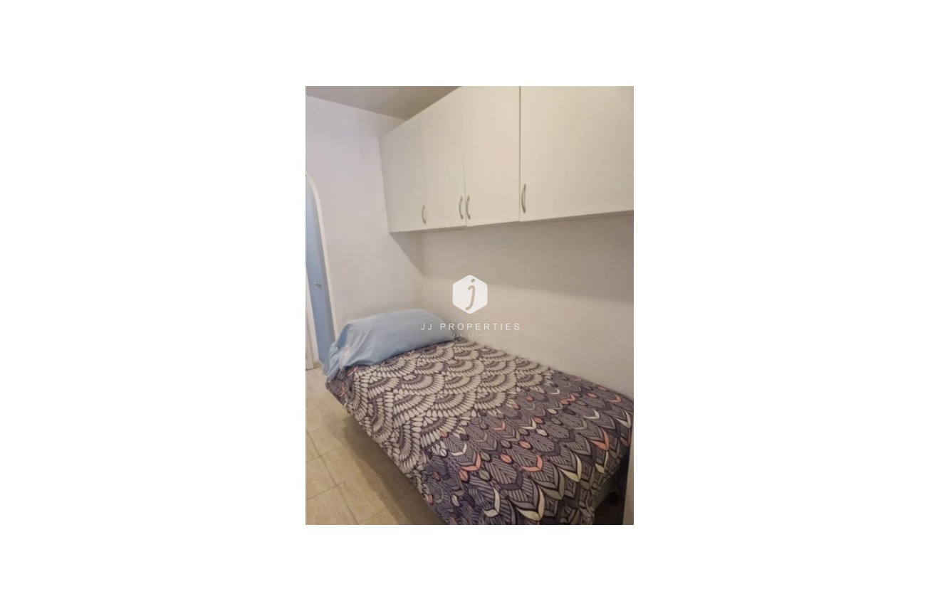 Tweedehands - Appartement / flat -
Torrevieja - Costa Blanca