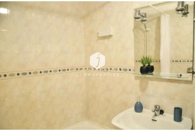 Tweedehands - Appartement / flat -
Torrevieja - Costa Blanca