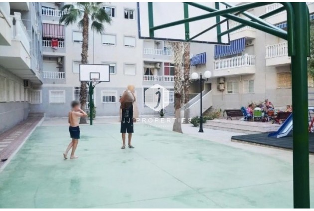 Tweedehands - Appartement / flat -
Torrevieja - Costa Blanca