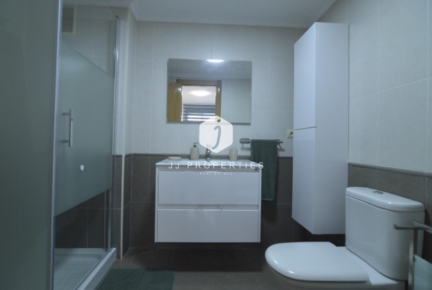 Tweedehands - Appartement / flat -
Torrevieja - Playa del Cura