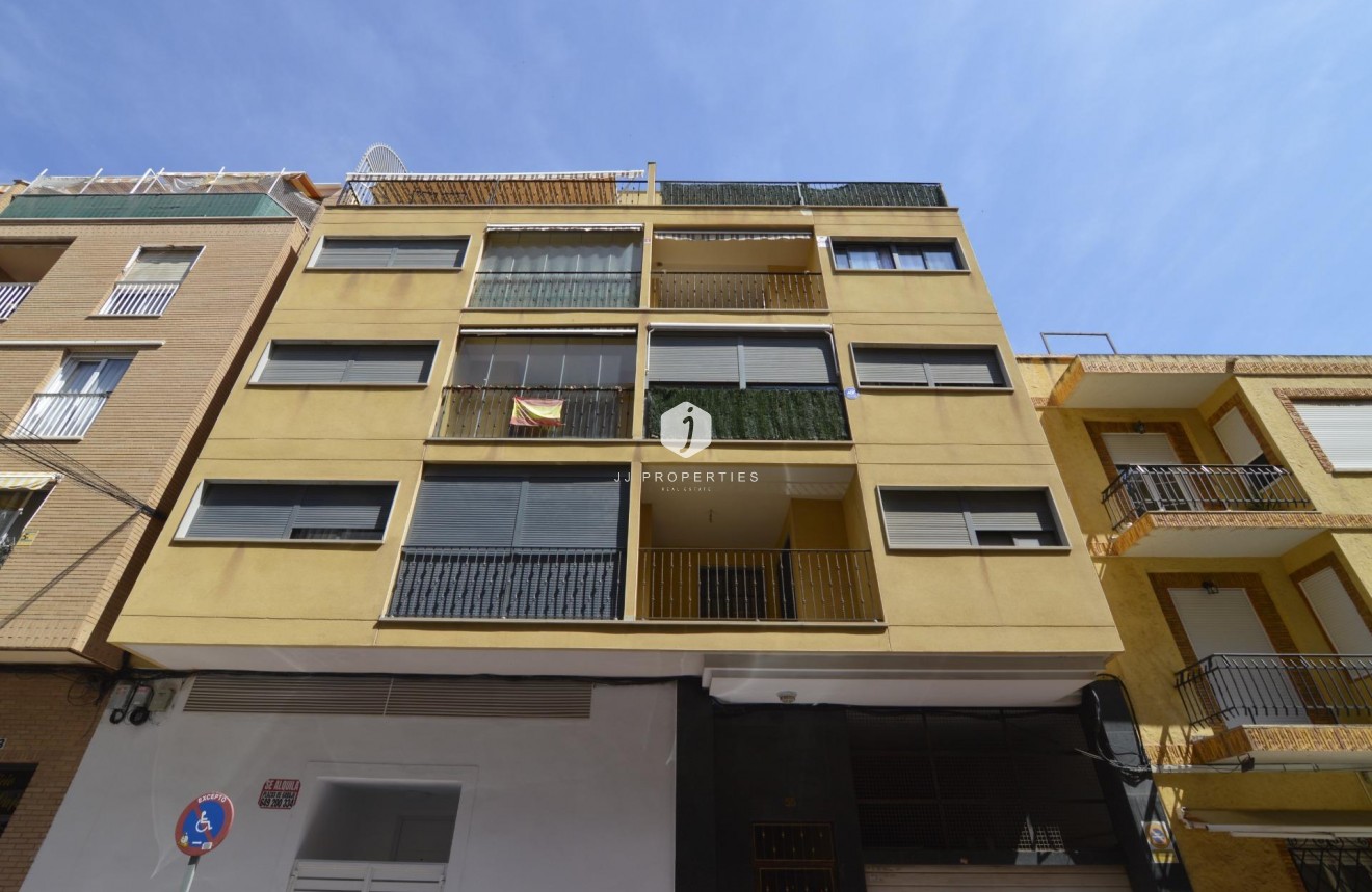 Tweedehands - Appartement / flat -
Torrevieja - Playa del Cura