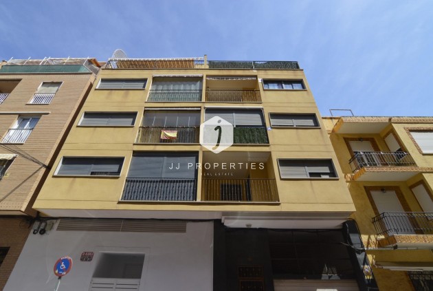 Tweedehands - Appartement / flat -
Torrevieja - Playa del Cura