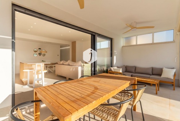 Tweedehands - Chalet -
Torrevieja - Costa Blanca