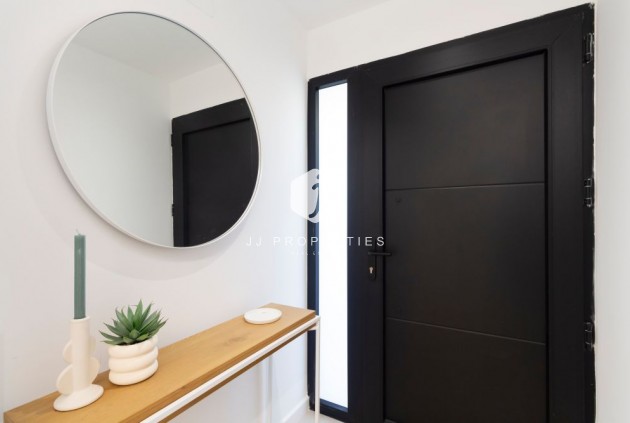 Tweedehands - Chalet -
Torrevieja - Costa Blanca