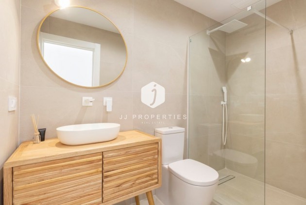 Tweedehands - Chalet -
Torrevieja - Costa Blanca