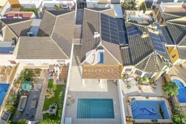 Tweedehands - Chalet -
Torrevieja - Costa Blanca