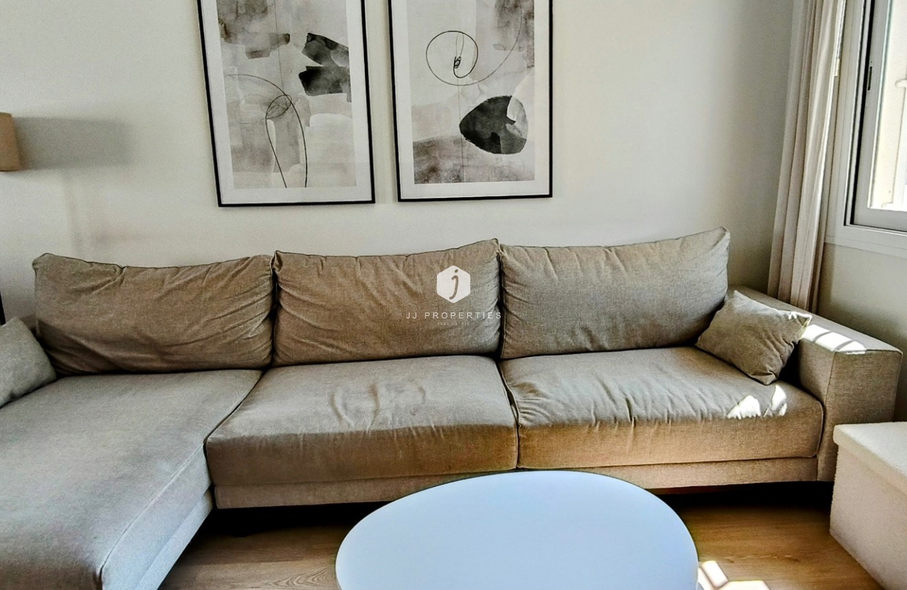 Tweedehands - Villa -
Torrevieja - Costa Blanca