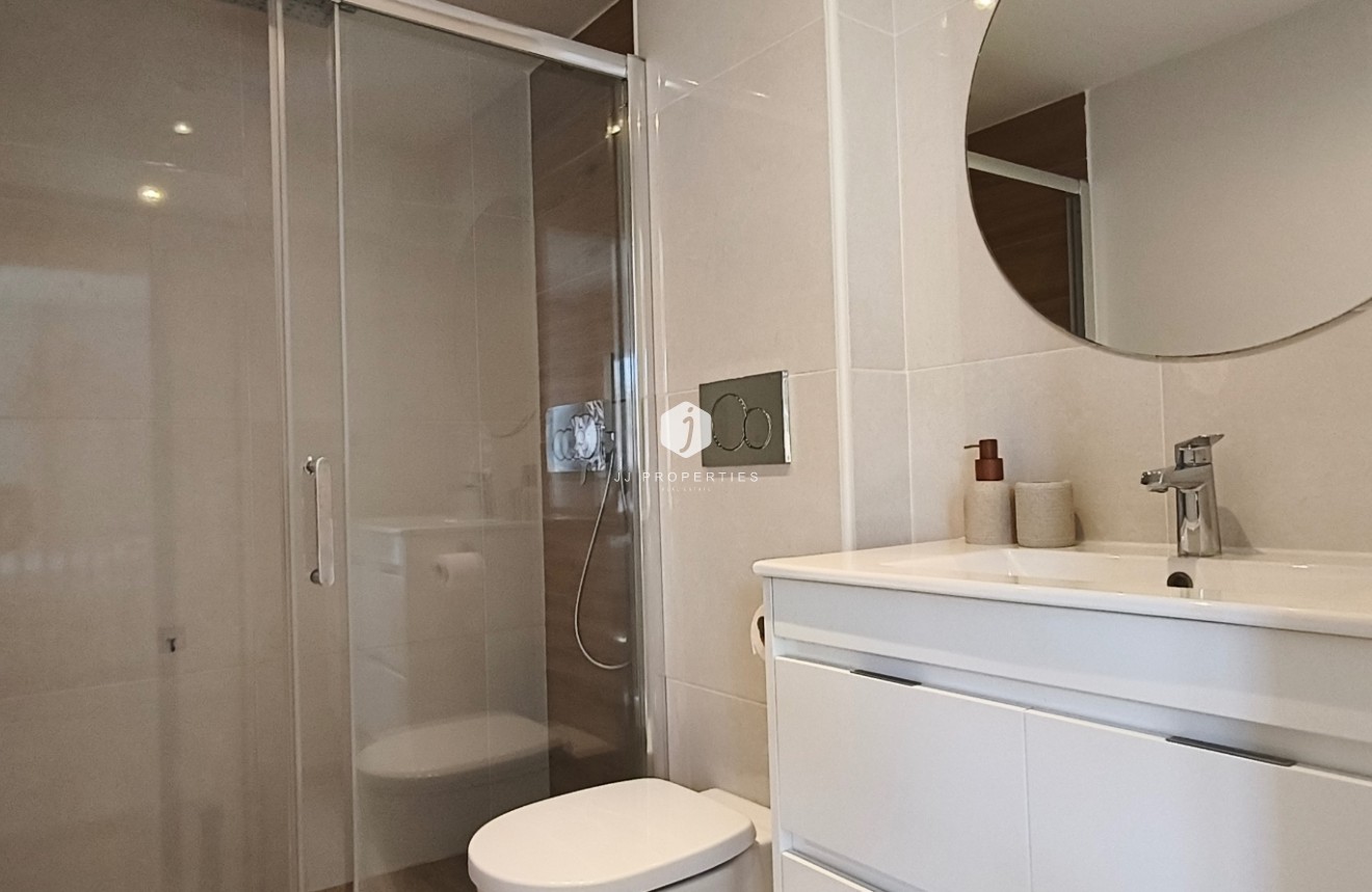 Tweedehands - Villa -
Torrevieja - Costa Blanca