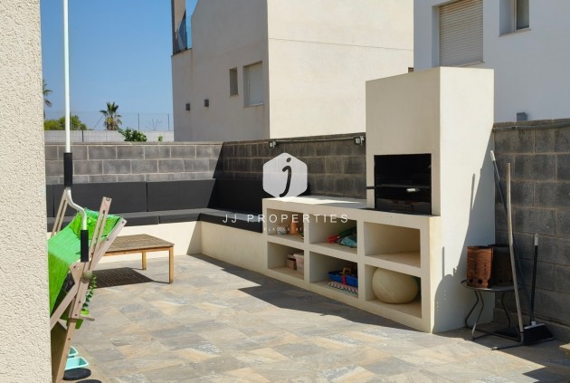 Tweedehands - Villa -
Torrevieja - Costa Blanca