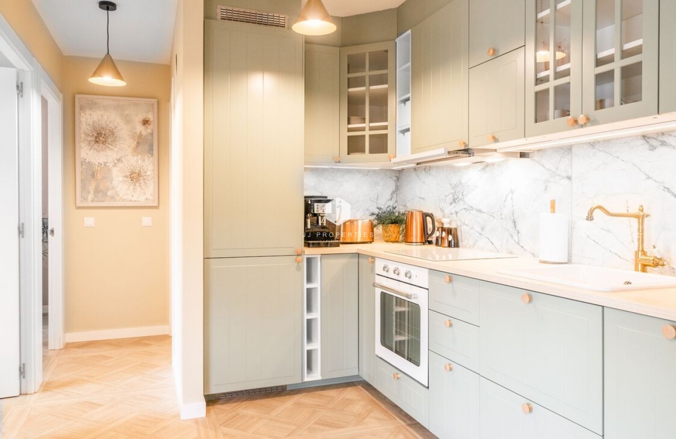 Tweedehands - duplex -
Torrevieja - Costa Blanca