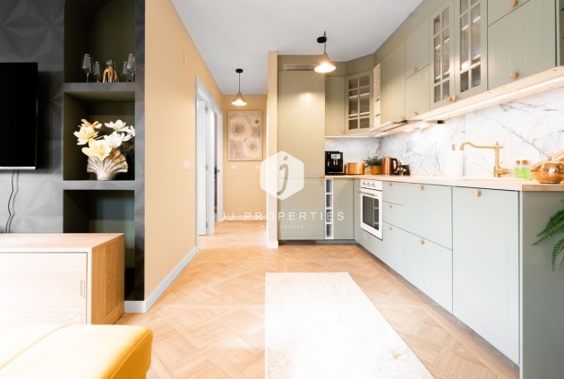 Tweedehands - duplex -
Torrevieja - Costa Blanca