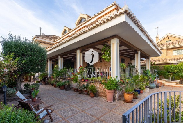 Tweedehands - Villa -
Torrevieja - La veleta