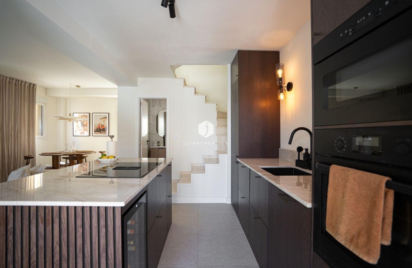 Tweedehands - Chalet -
Orihuela Costa - Los Almendros-la Florida