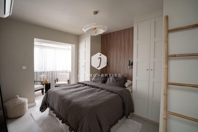 Tweedehands - Chalet -
Orihuela Costa - Los Almendros-la Florida