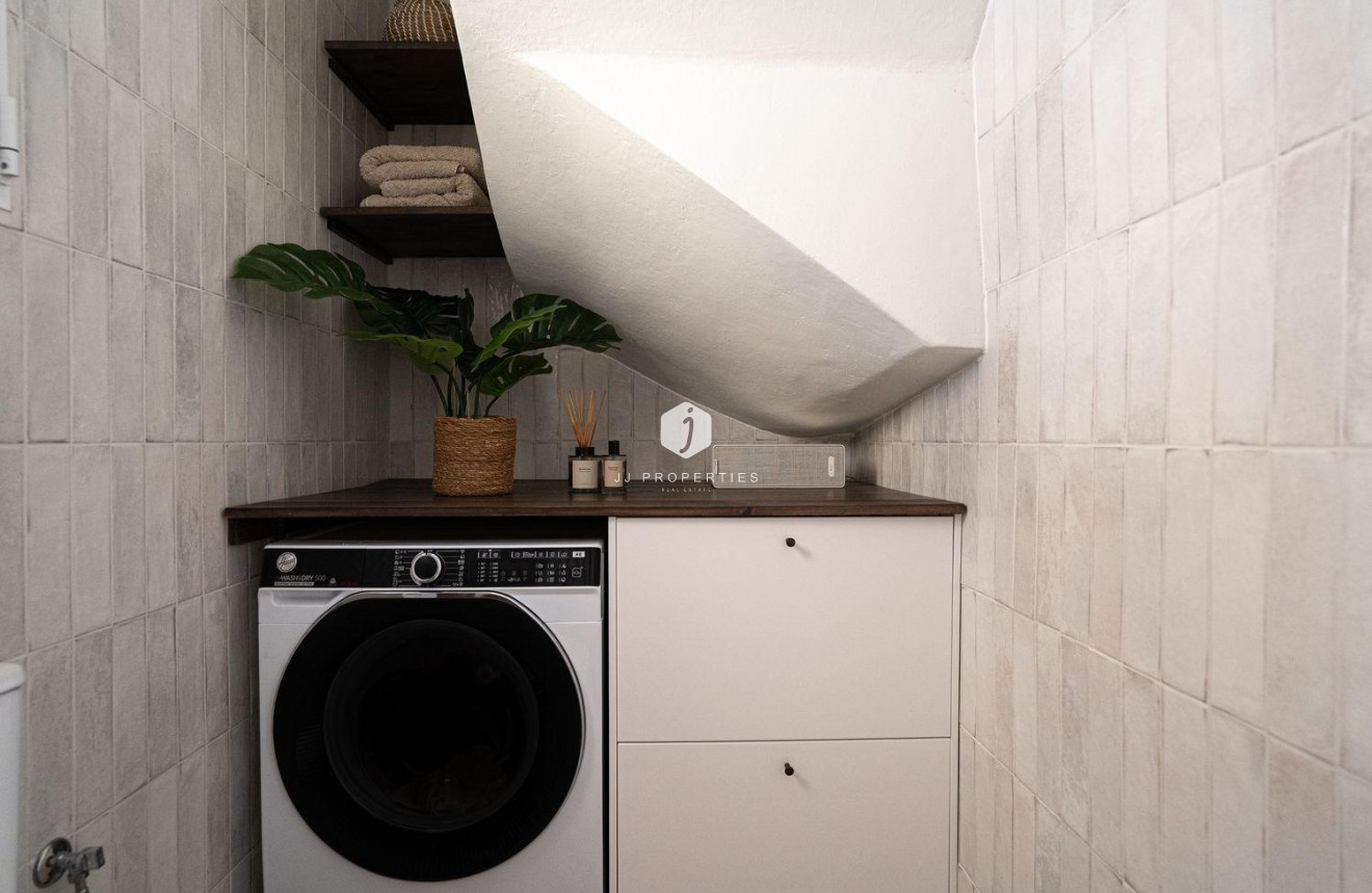 Tweedehands - Chalet -
Orihuela Costa - Los Almendros-la Florida