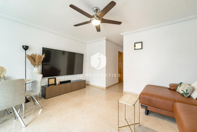 Tweedehands - duplex -
Torrevieja - Playa de los Naufragos