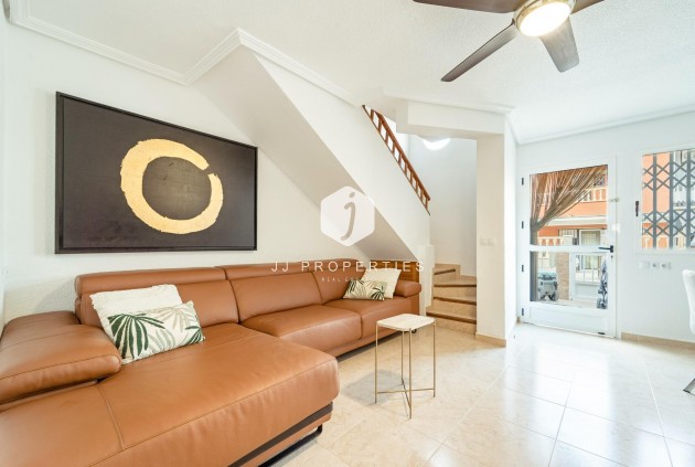 Tweedehands - duplex -
Torrevieja - Playa de los Naufragos