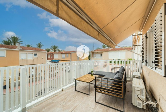 Tweedehands - duplex -
Torrevieja - Playa de los Naufragos