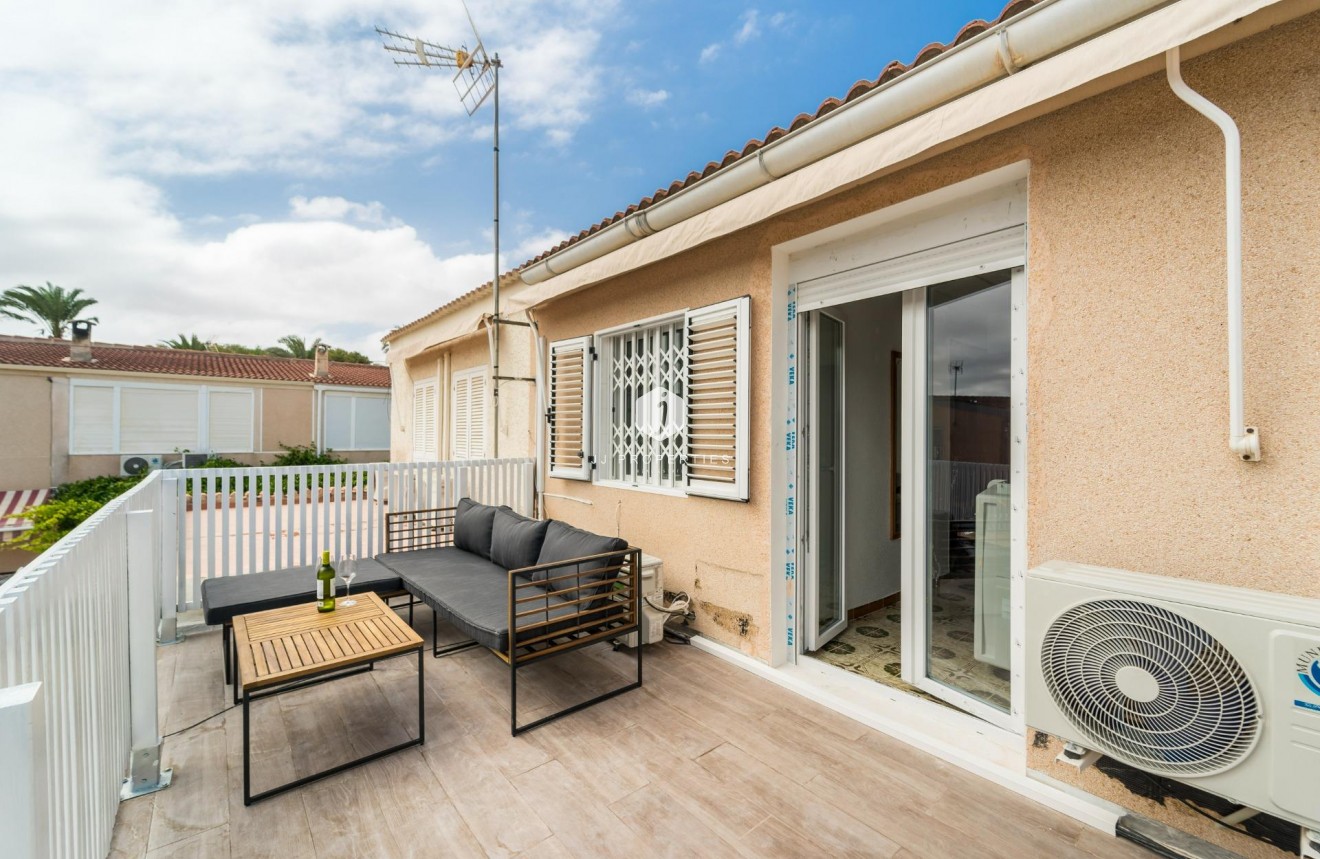 Tweedehands - duplex -
Torrevieja - Playa de los Naufragos