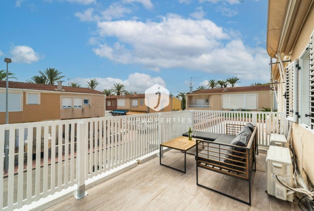 Tweedehands - duplex -
Torrevieja - Playa de los Naufragos