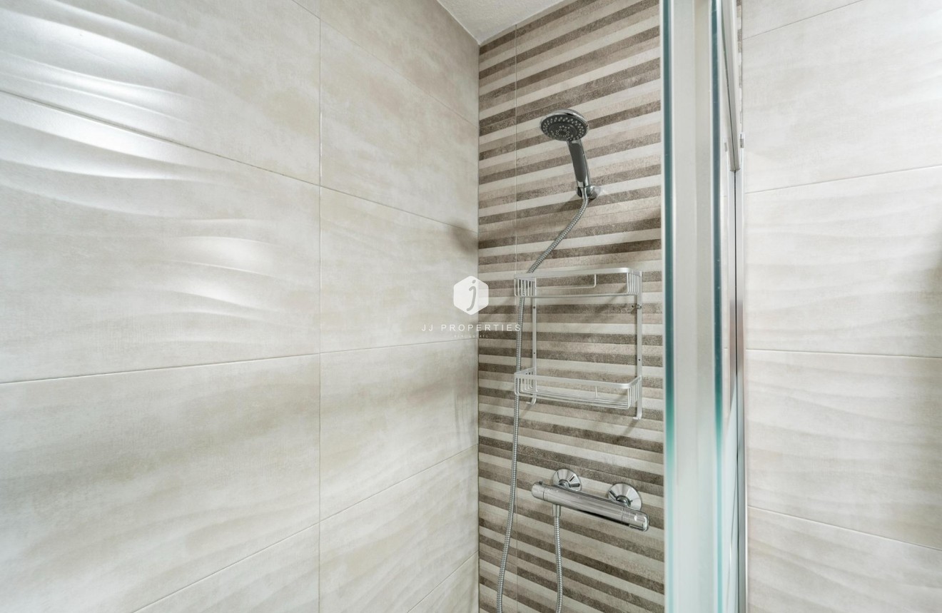 Tweedehands - duplex -
Torrevieja - Playa de los Naufragos