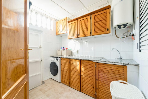 Tweedehands - duplex -
Torrevieja - Playa de los Naufragos