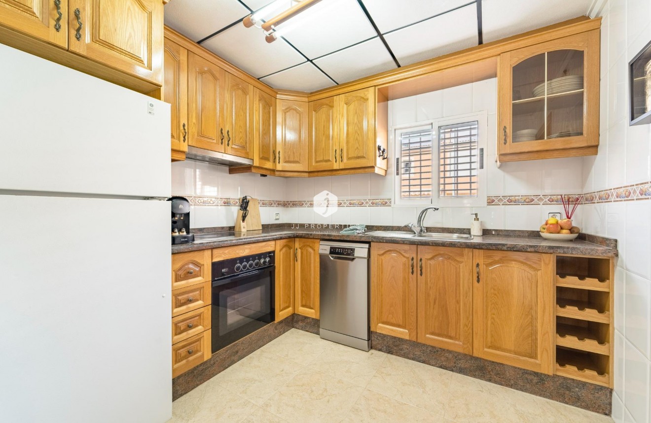 Tweedehands - duplex -
Torrevieja - Playa de los Naufragos