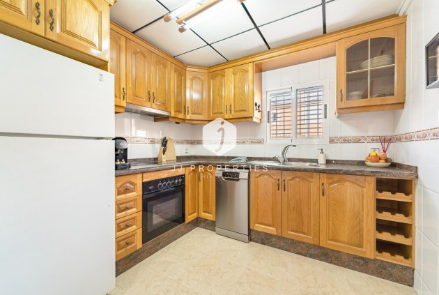 Tweedehands - duplex -
Torrevieja - Playa de los Naufragos