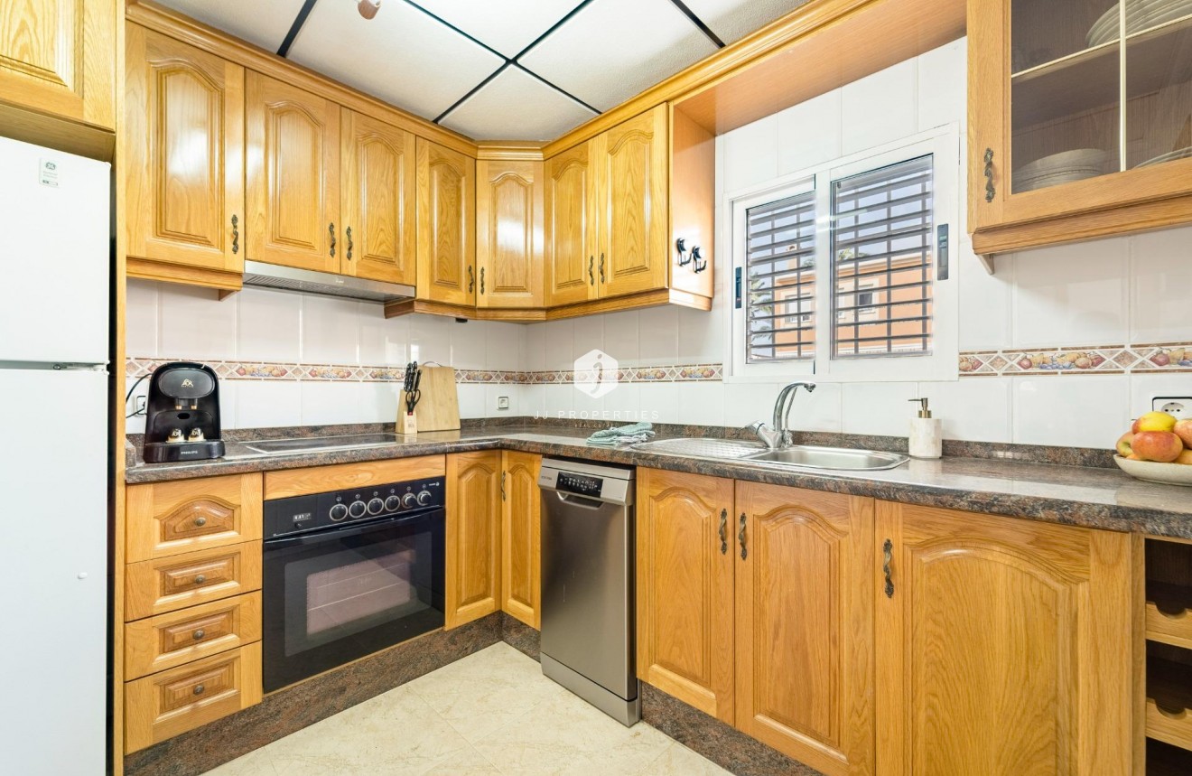 Tweedehands - duplex -
Torrevieja - Playa de los Naufragos