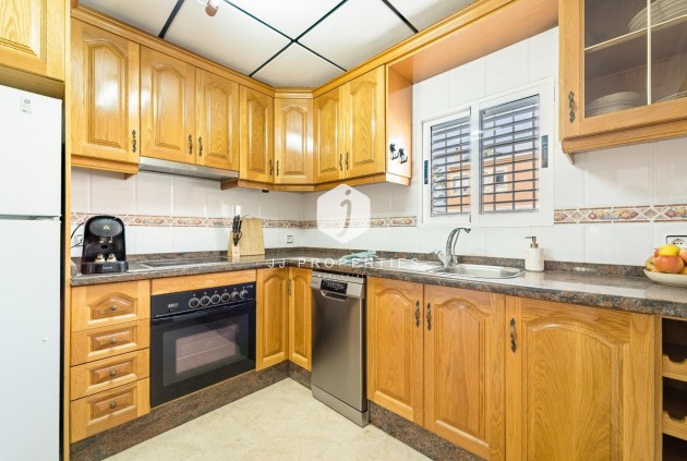 Tweedehands - duplex -
Torrevieja - Playa de los Naufragos