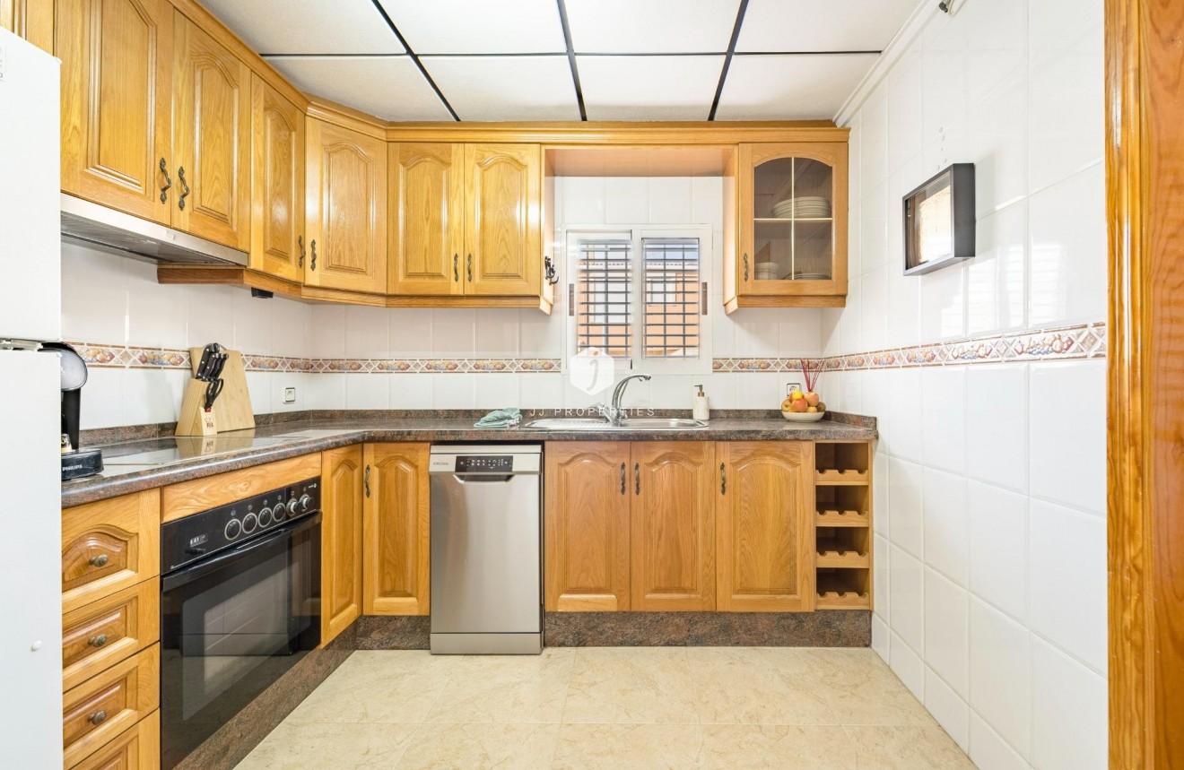 Tweedehands - duplex -
Torrevieja - Playa de los Naufragos