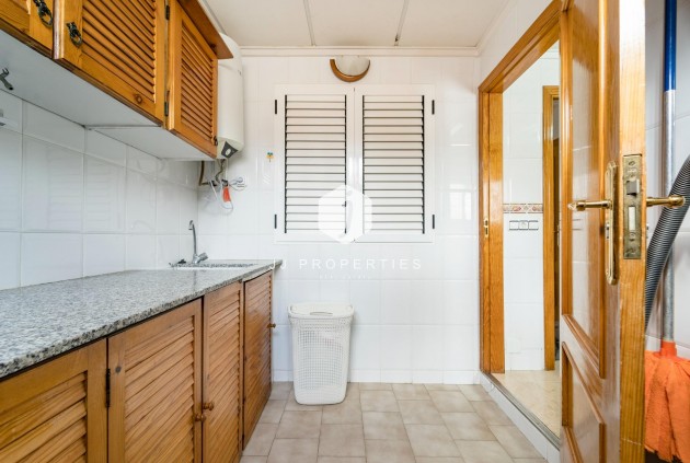 Tweedehands - duplex -
Torrevieja - Playa de los Naufragos