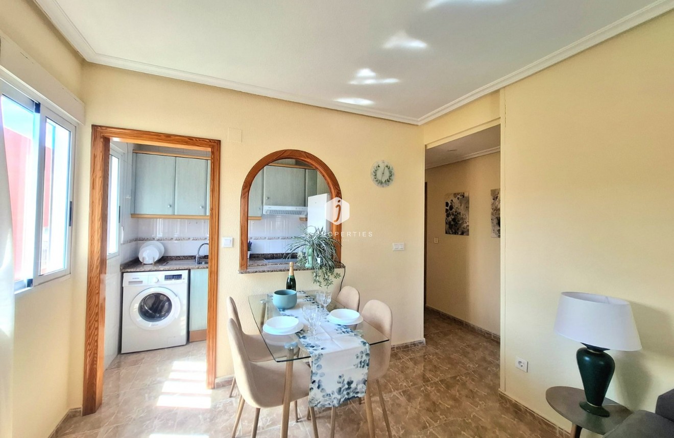 Tweedehands - Appartement / flat -
Torrevieja - Costa Blanca