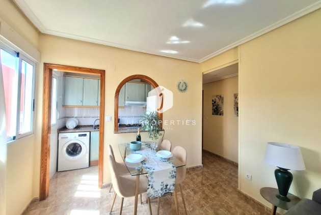 Tweedehands - Appartement / flat -
Torrevieja - Costa Blanca