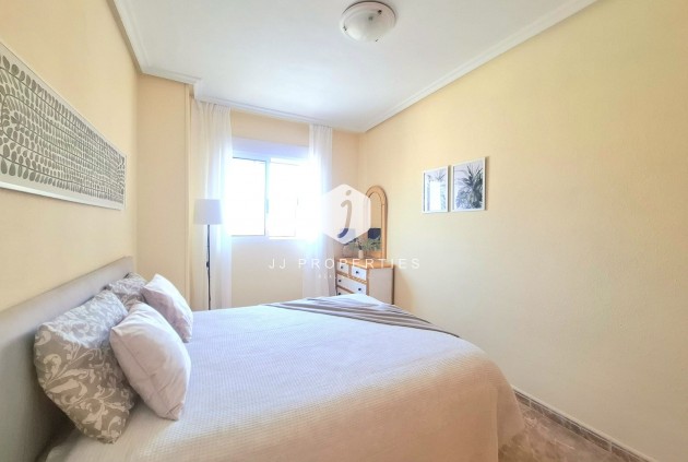 Tweedehands - Appartement / flat -
Torrevieja - Costa Blanca