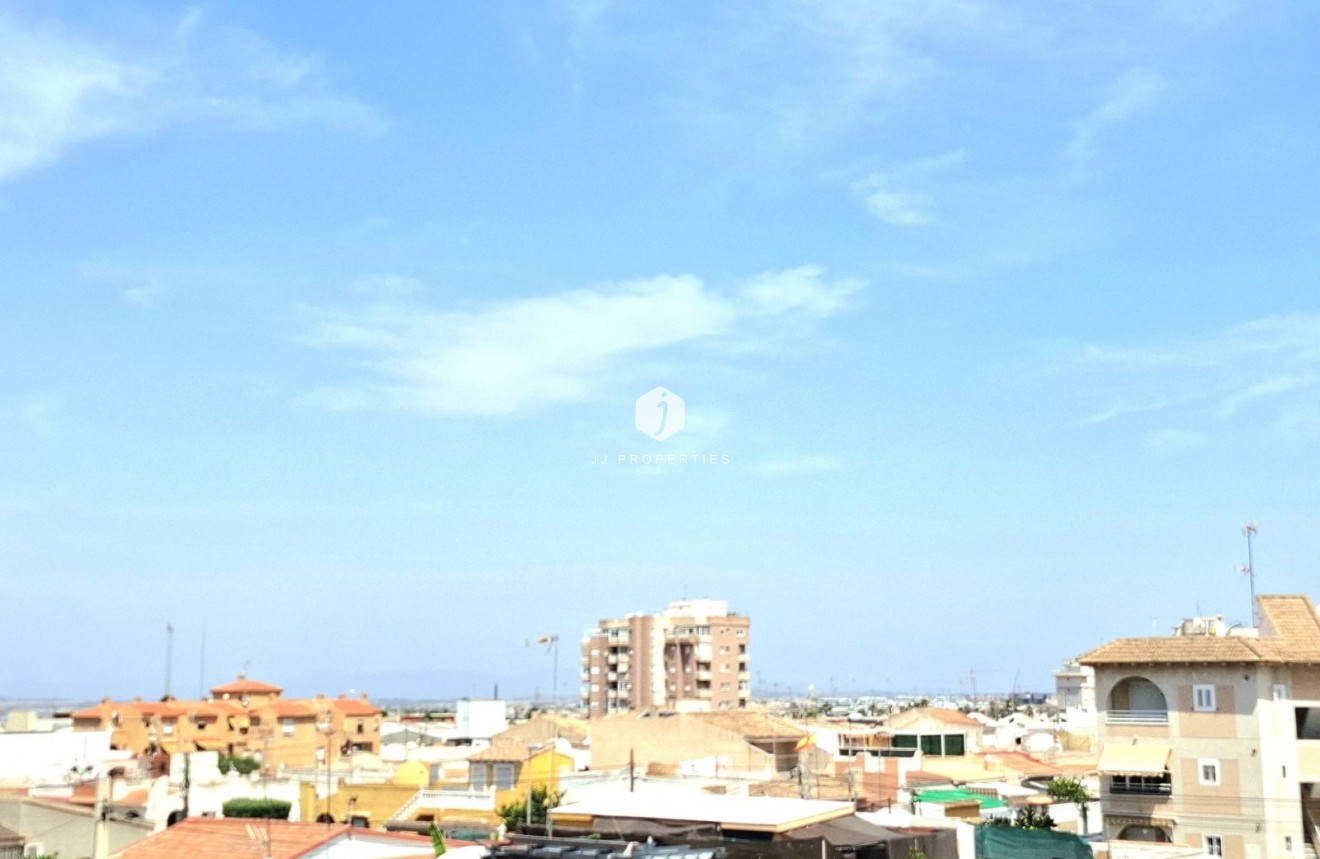 Tweedehands - Appartement / flat -
Torrevieja - Costa Blanca