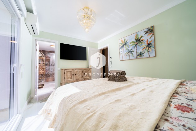 Tweedehands - Villa -
Torrevieja - Costa Blanca