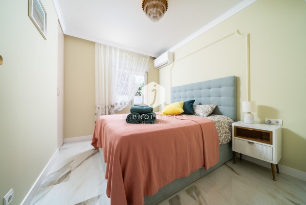 Tweedehands - Villa -
Torrevieja - Costa Blanca