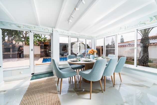 Tweedehands - Villa -
Torrevieja - Costa Blanca