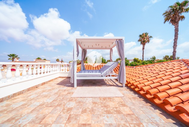 Tweedehands - Villa -
Torrevieja - Costa Blanca