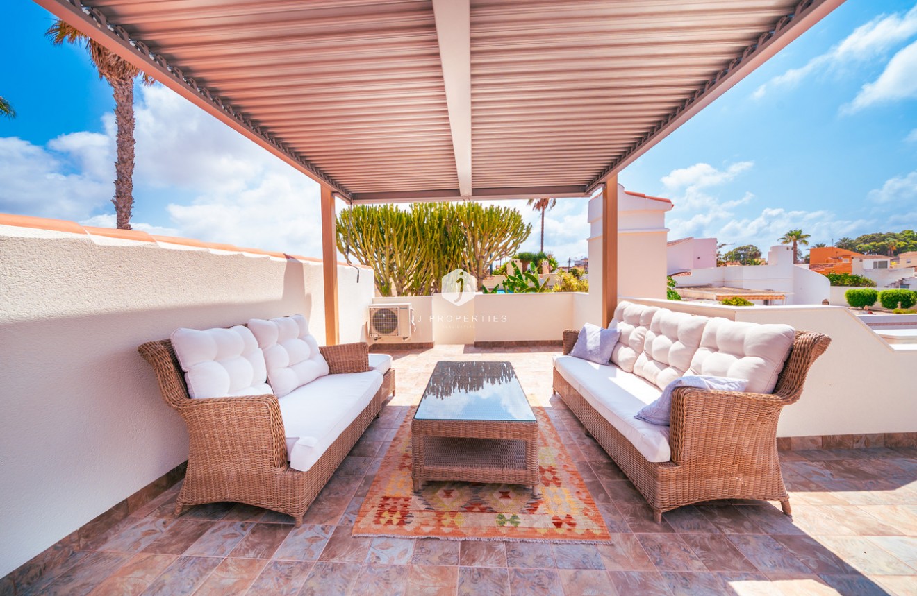 Tweedehands - Villa -
Torrevieja - Costa Blanca