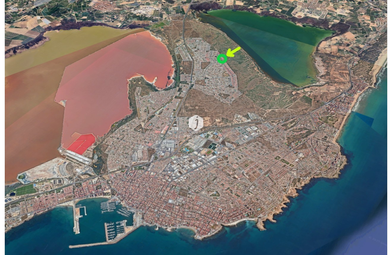 Aus zweiter Hand - Wohnung -
El Chaparral - Inland