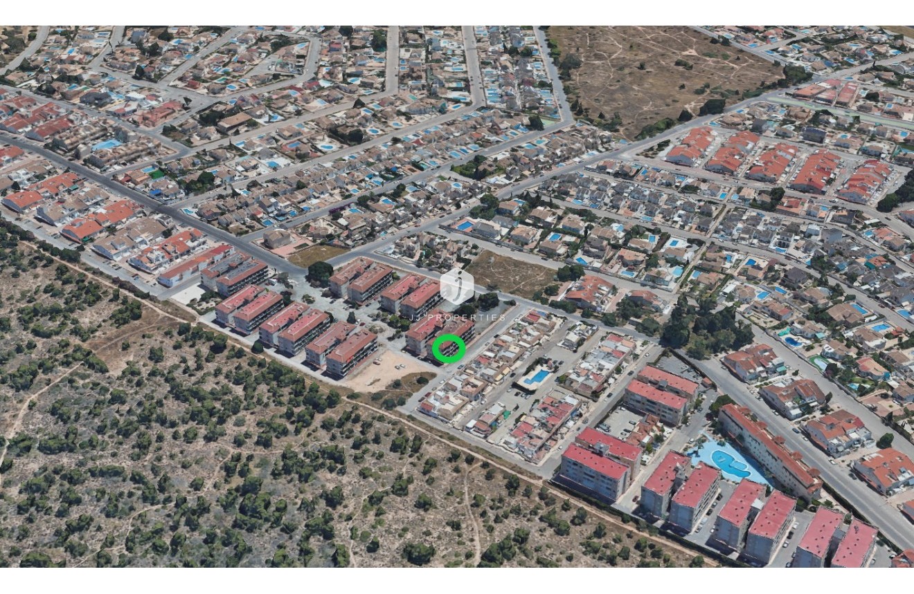 Aus zweiter Hand - Wohnung -
El Chaparral - Inland