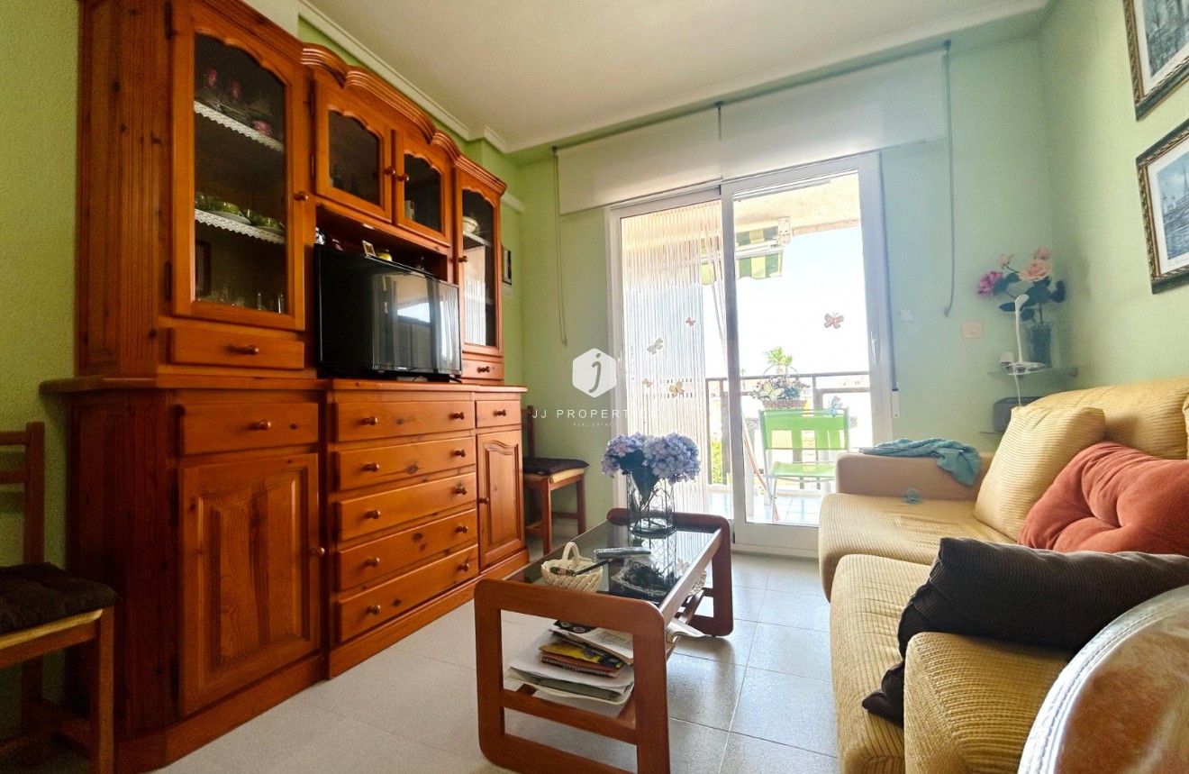 Aus zweiter Hand - Wohnung -
El Chaparral - Inland