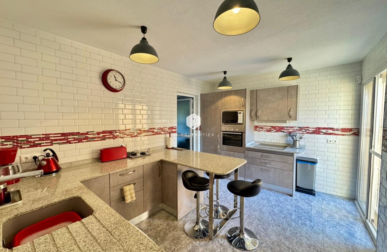 Tweedehands - Villa -
Torrevieja - Costa Blanca