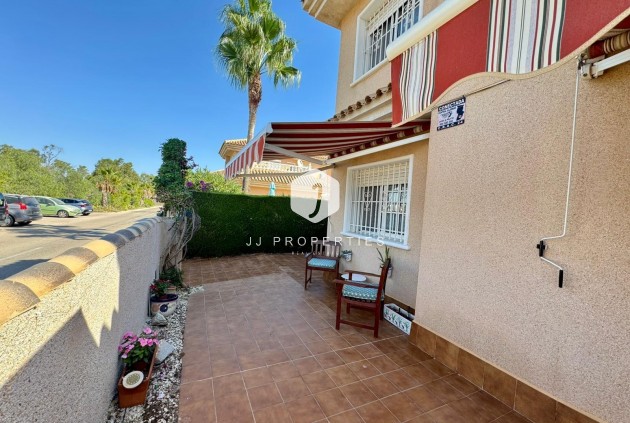 Tweedehands - Villa -
Torrevieja - Costa Blanca