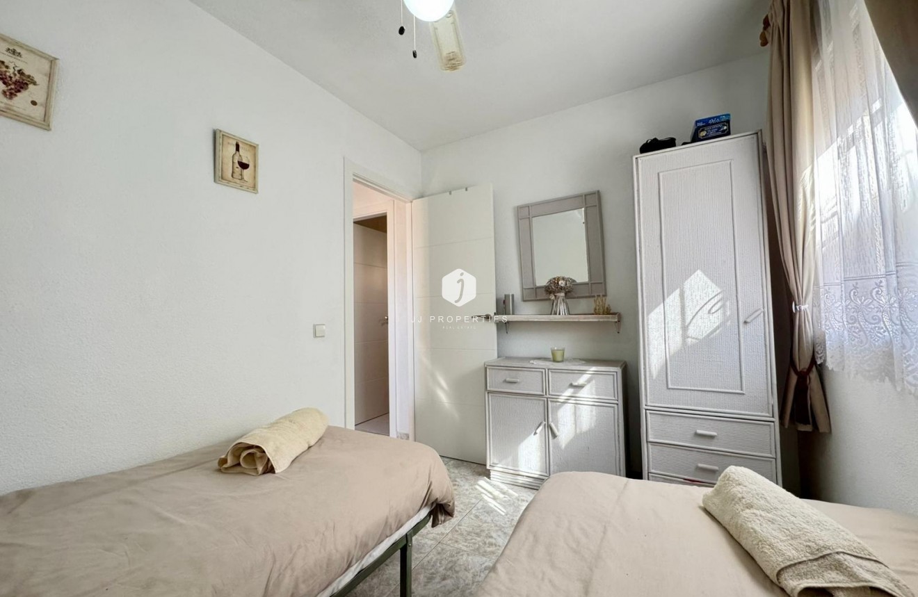 Tweedehands - Villa -
Torrevieja - Costa Blanca