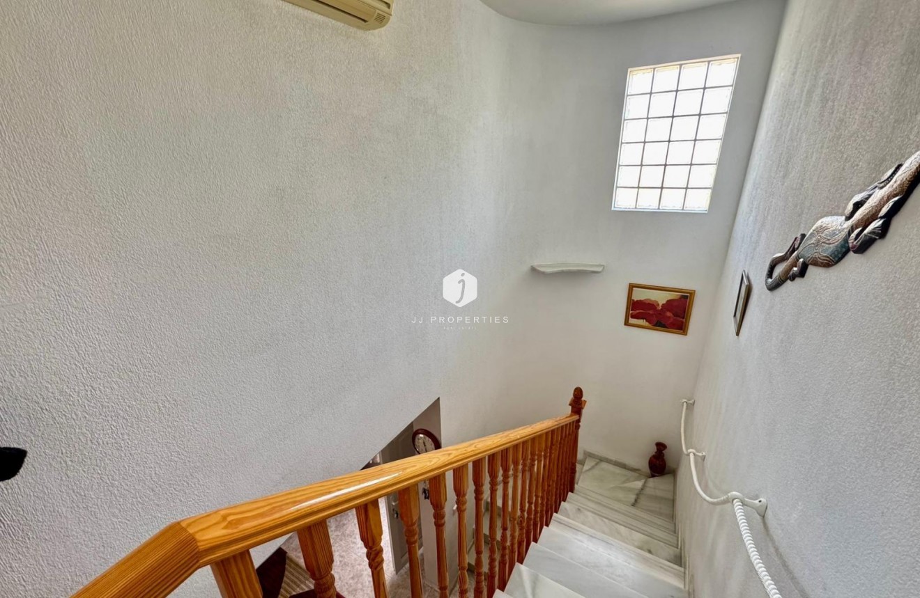 Tweedehands - Villa -
Torrevieja - Costa Blanca