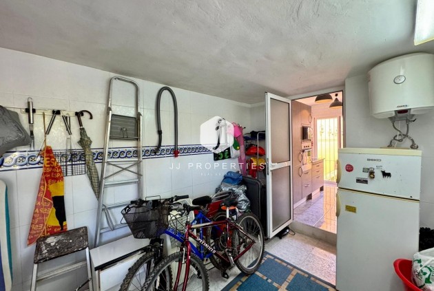 Tweedehands - Villa -
Torrevieja - Costa Blanca