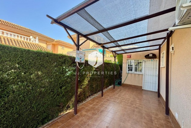 Tweedehands - Villa -
Torrevieja - Costa Blanca